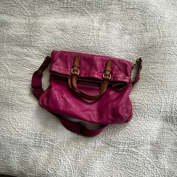Magenta leather crossbody bag Fossil - Picture 2 of 5